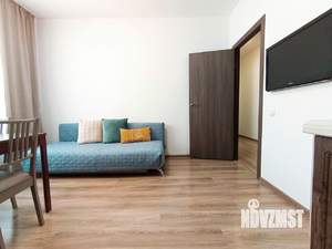 2-к квартира, вторичка, 63м2, 4/33 этаж