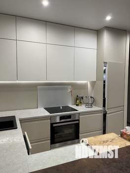 Студия квартира, вторичка, 42м2, 19/32 этаж