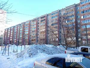 3-к квартира, вторичка, 63м2, 9/9 этаж