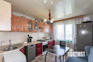 4-к квартира, вторичка, 82м2, 4/10 этаж