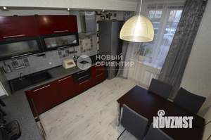 3-к квартира, вторичка, 76м2, 1/18 этаж