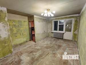 2-к квартира, вторичка, 42м2, 5/5 этаж