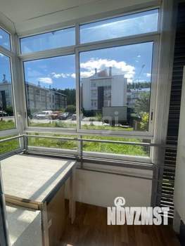 2-к квартира, вторичка, 60м2, 1/3 этаж