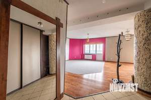 4-к квартира, вторичка, 121м2, 16/16 этаж