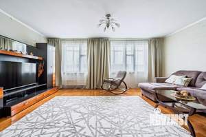 3-к квартира, вторичка, 81м2, 1/6 этаж