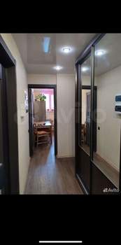 3-к квартира, вторичка, 58м2, 9/9 этаж