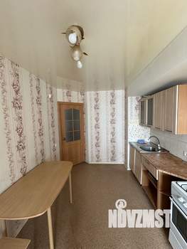 2-к квартира, вторичка, 57м2, 1/10 этаж