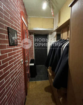 2-к квартира, вторичка, 43м2, 1/5 этаж