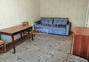 2-к квартира, вторичка, 43м2, 1/9 этаж