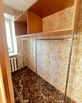 3-к квартира, вторичка, 60м2, 6/9 этаж