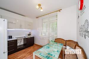 2-к квартира, вторичка, 63м2, 3/10 этаж