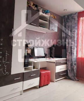 3-к квартира, вторичка, 58м2, 9/9 этаж