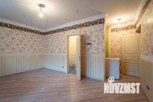 4-к квартира, вторичка, 132м2, 4/7 этаж