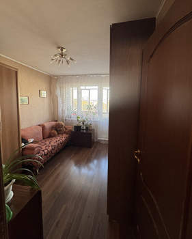 3-к квартира, вторичка, 59м2, 6/9 этаж