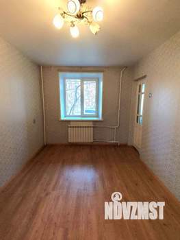 2-к квартира, вторичка, 43м2, 1/9 этаж