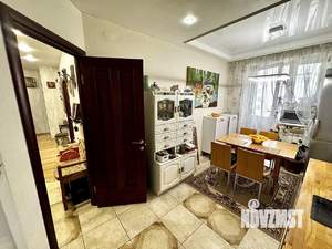 2-к квартира, вторичка, 61м2, 5/8 этаж