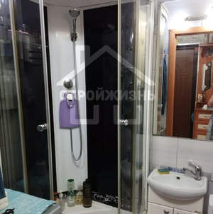 2-к квартира, вторичка, 42м2, 5/5 этаж