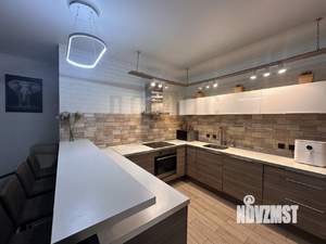 3-к квартира, вторичка, 92м2, 8/25 этаж