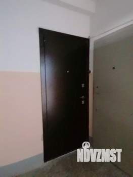 3-к квартира, вторичка, 58м2, 8/9 этаж